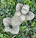 Statue de Gorille endormie | Décoration de jardin reconstituée